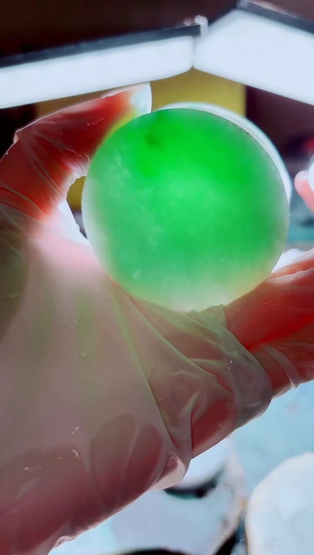 翡翠未镶嵌颈饰A货曹星732