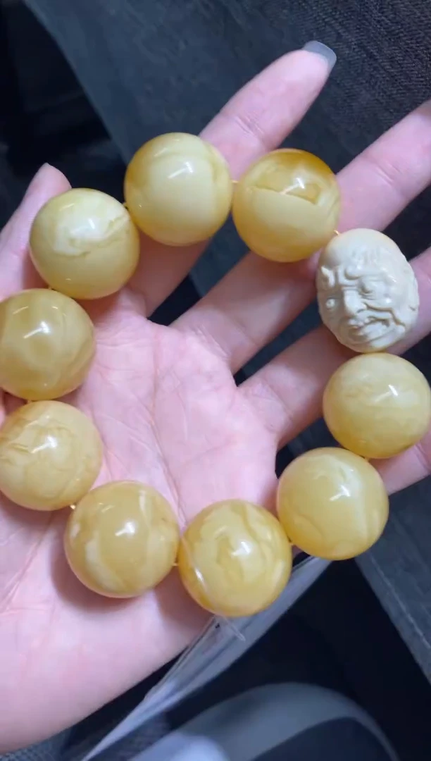 未镶嵌蜜蜡裸石阳*面（静）手串