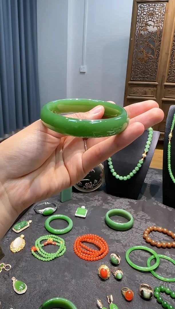 未镶嵌手镯和田玉58.3