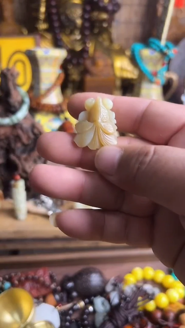 吊坠滴血莲花菩提所见即所得