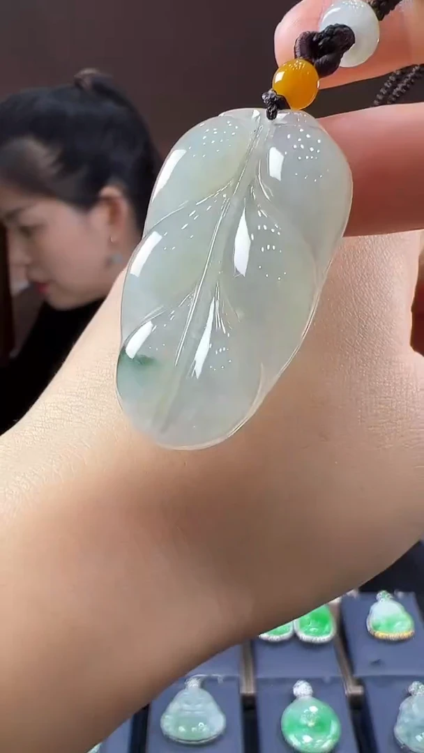 未镶嵌挂件翡翠叶子