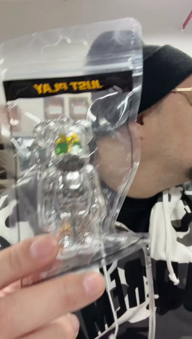 空山基影月100%带小熊壳
