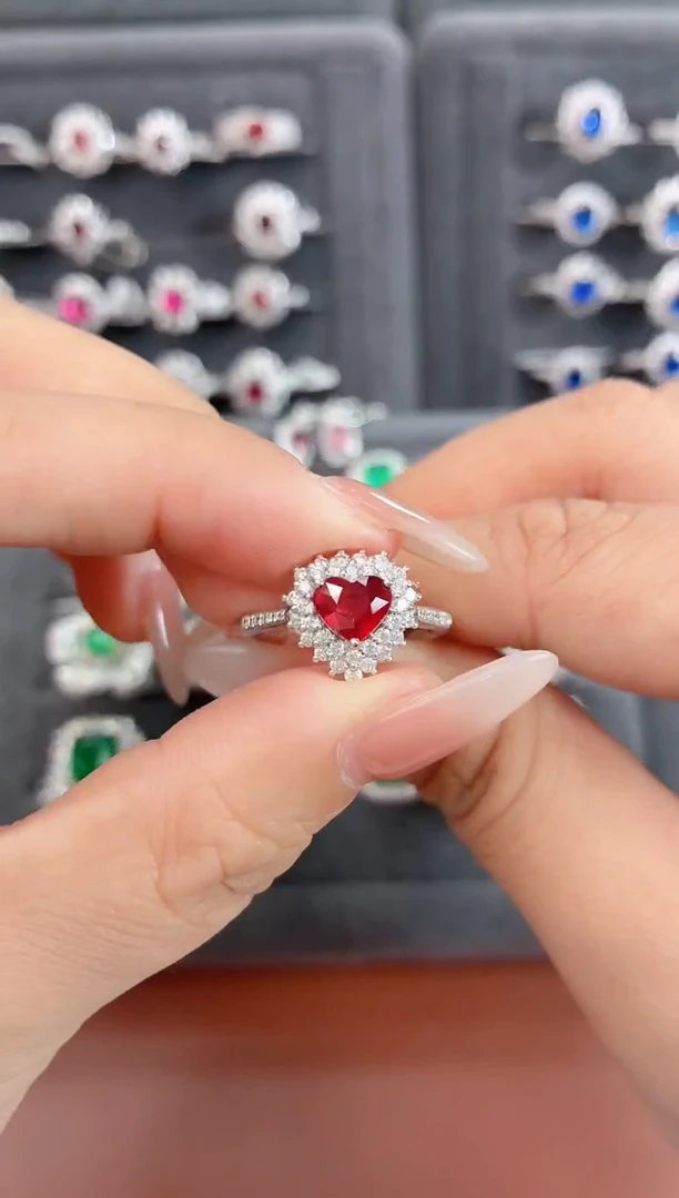 18K金镶嵌18K戒指红宝石-1.01克拉*无烧