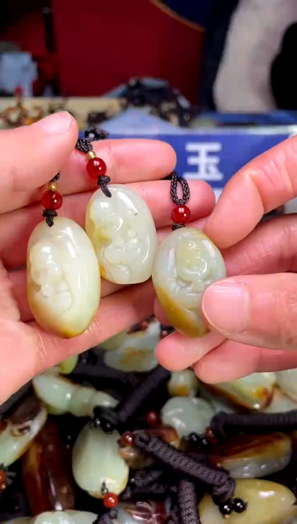 【闪购商品】和田玉颈饰未镶嵌123