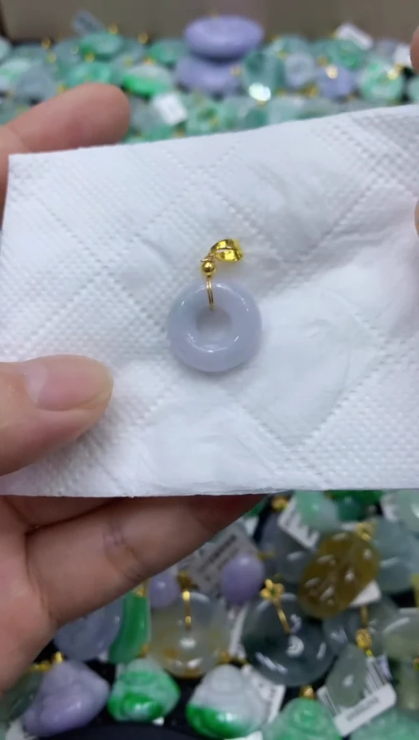 颈饰未镶嵌翡翠天然缅甸翡翠A货