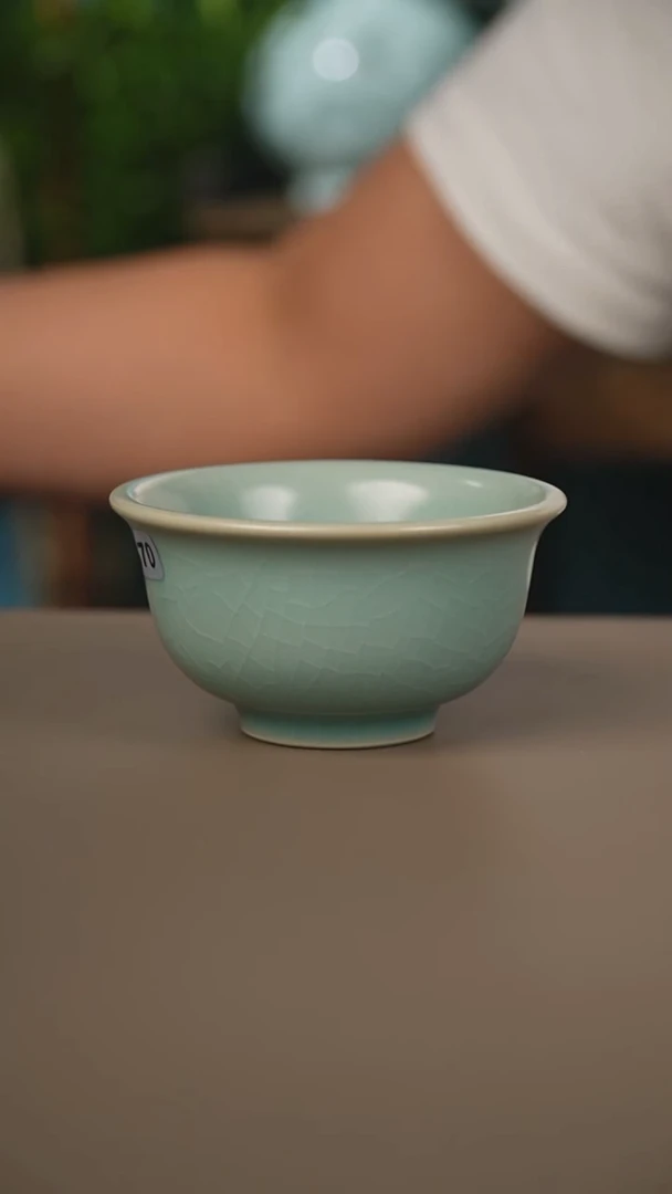 仿古压手杯一级·