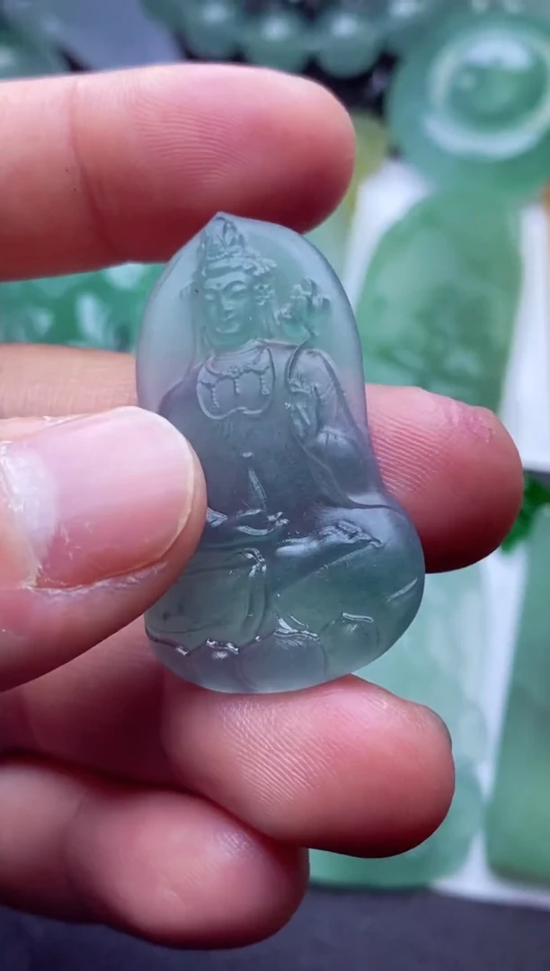 未镶嵌定制翡翠曾*曾经