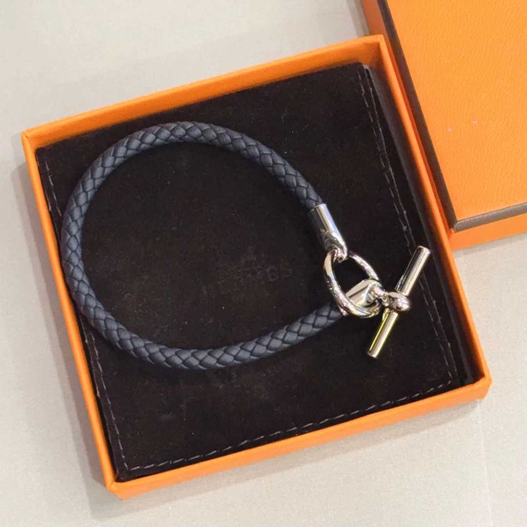 全新未使用 Hermes/爱马仕 7姐专场/编织手环