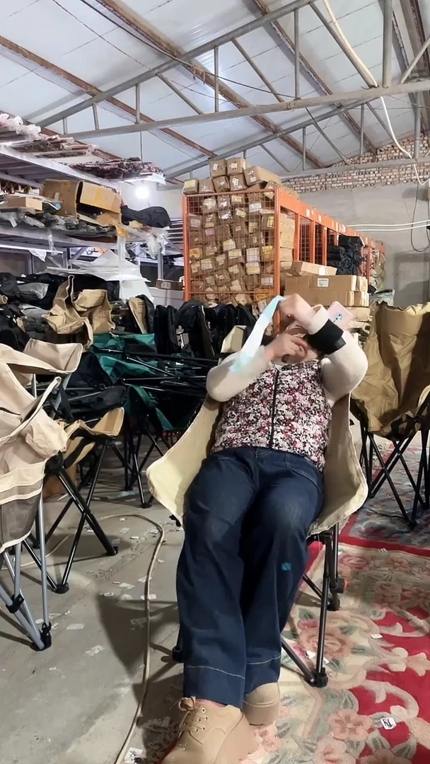 铁瑕疵不售后椅子 10