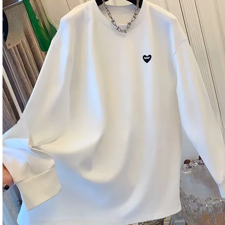 爱心时尚百搭洋气潮流白色圆领打底长袖T恤
