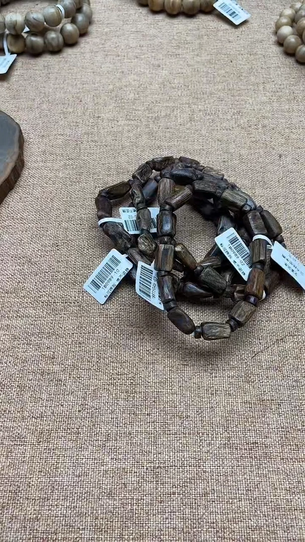 沉香手串讲*文莱黑棋沉水随型单圈多样性发其一