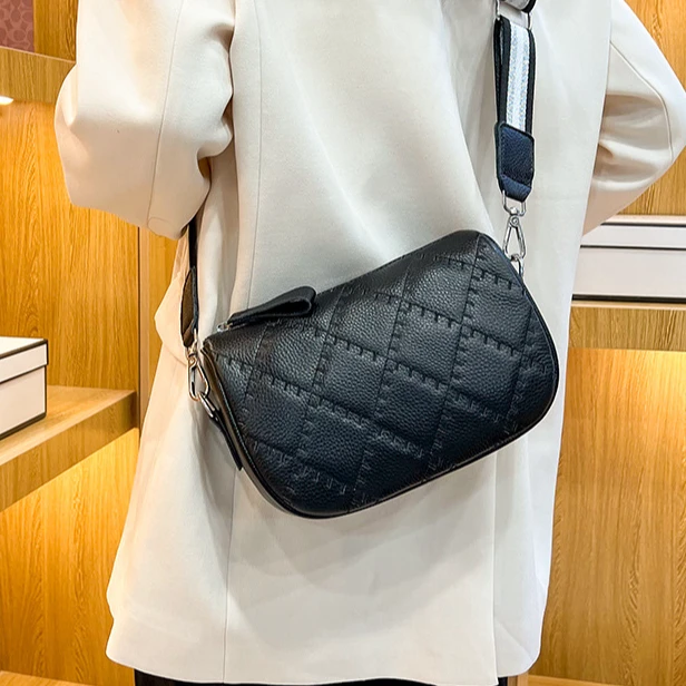 【头层牛皮】真皮女包单肩斜挎包压痕饺子包20619