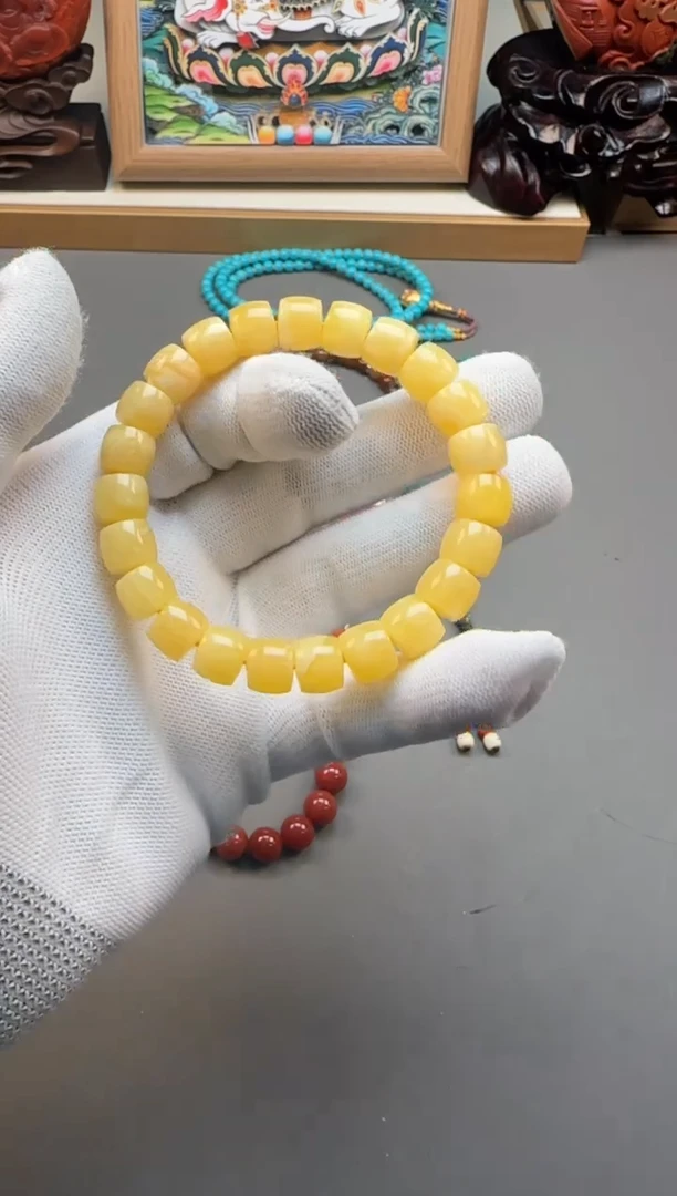 【闪购商品】琥珀裸石未镶嵌手串手串
