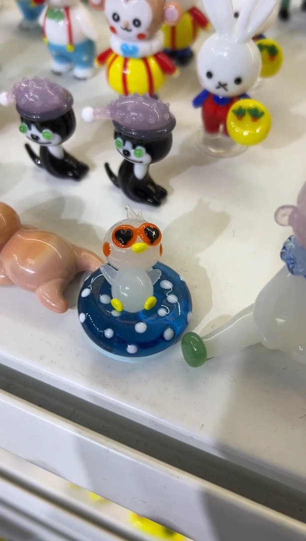 手工艺品琉璃泳圈yazi