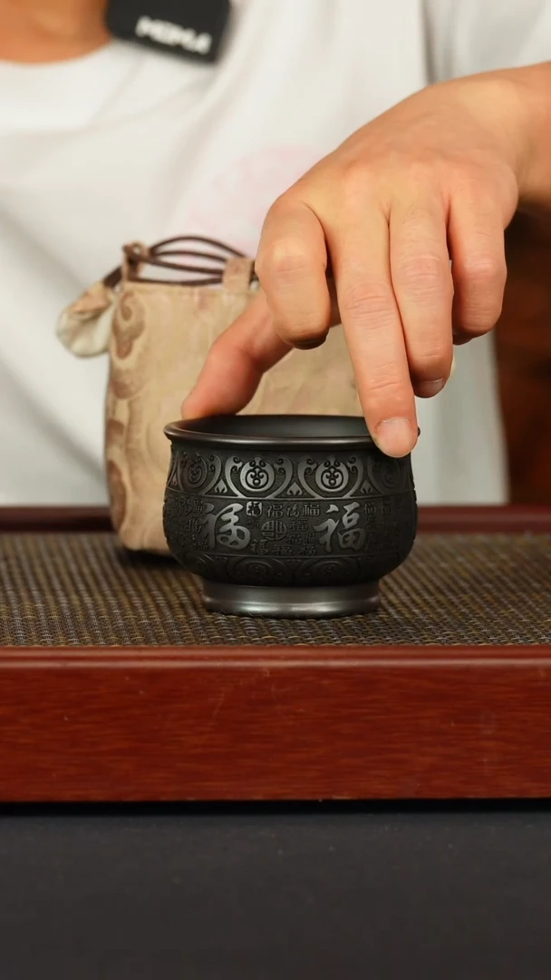 茶壶紫砂宜兴原矿紫砂茶宠