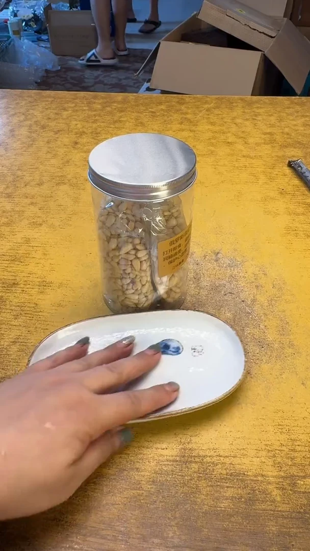 瓷器瓷器瓷器瑕疵96松碗