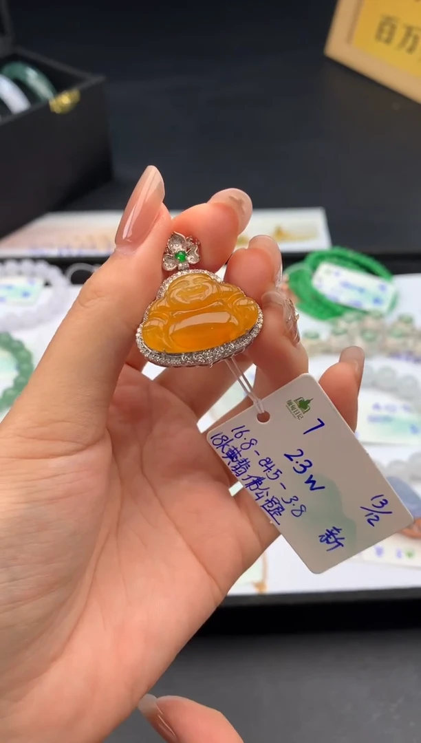 颈饰未镶嵌翡翠翡翠自带#送人#，假一赔三