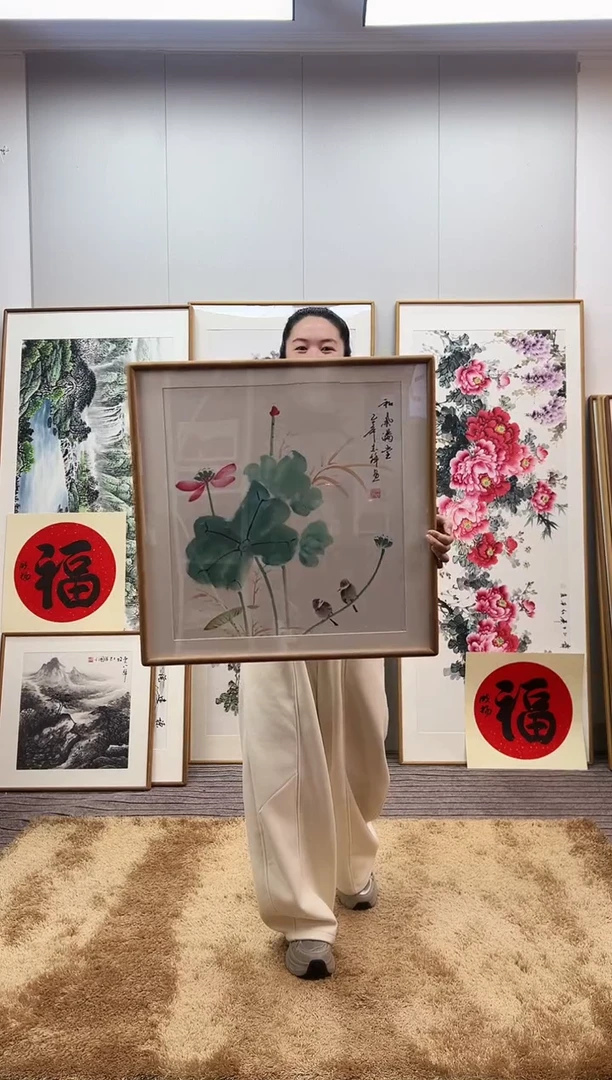 国画手绘荷花62*62尺寸