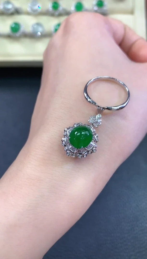 【闪购商品】翡翠戒指18K金镶嵌B89      多样性一件发货