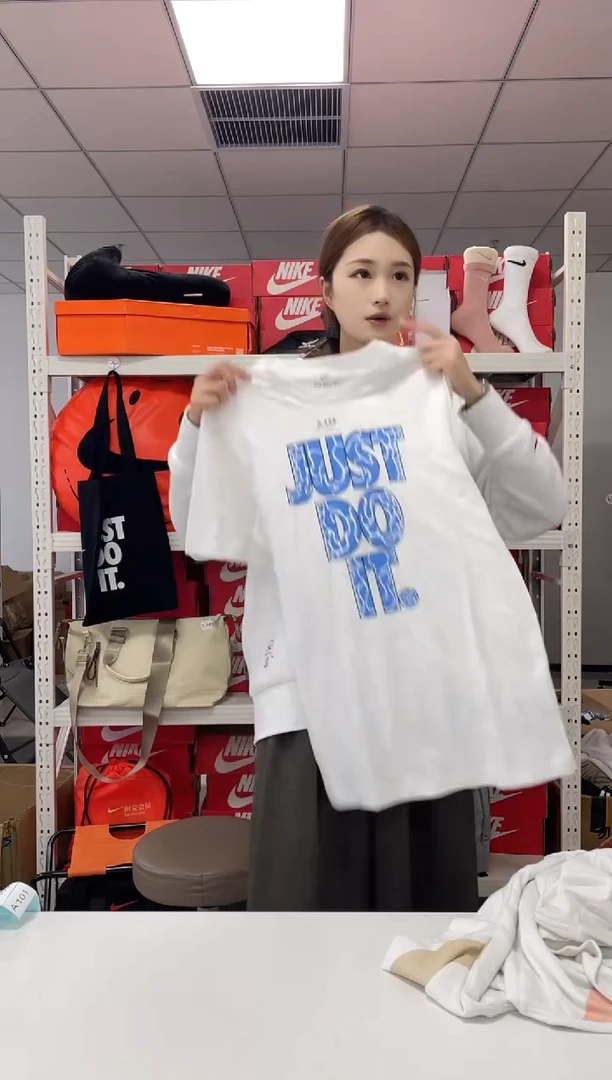 编码  433尺码 s 直播过款正品