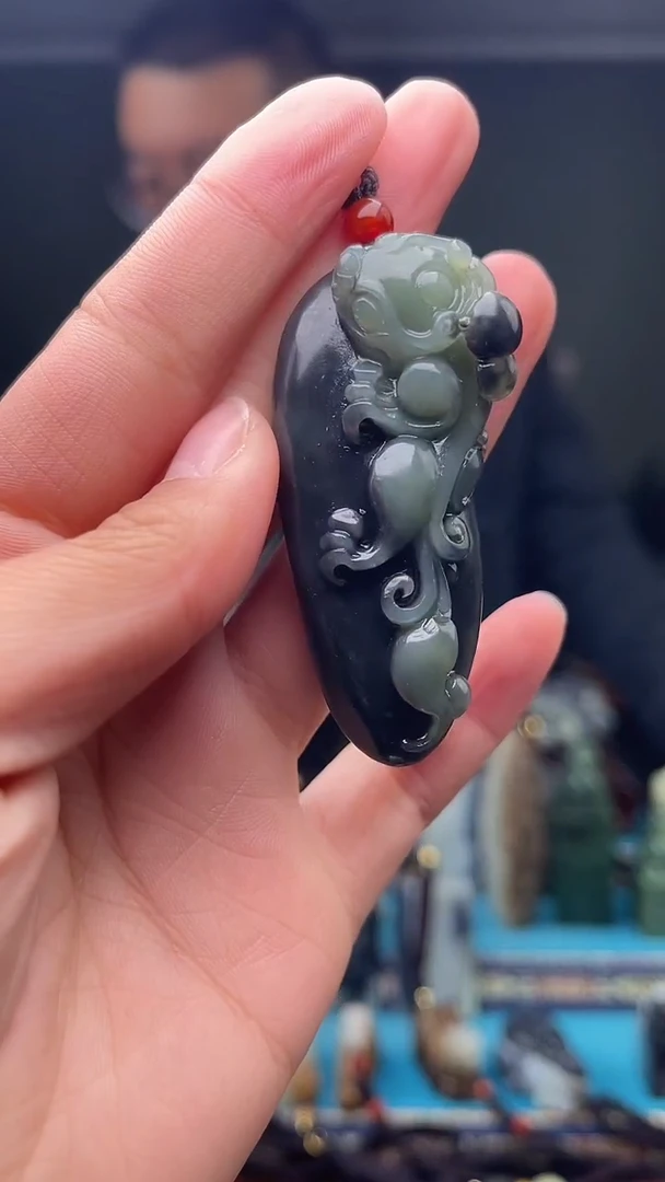 未镶嵌和田玉挂件1