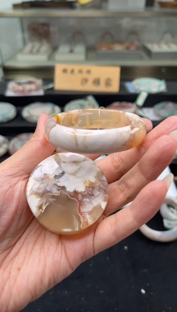 未镶嵌手镯石英质玉51圈口（赠品镯心）1039410