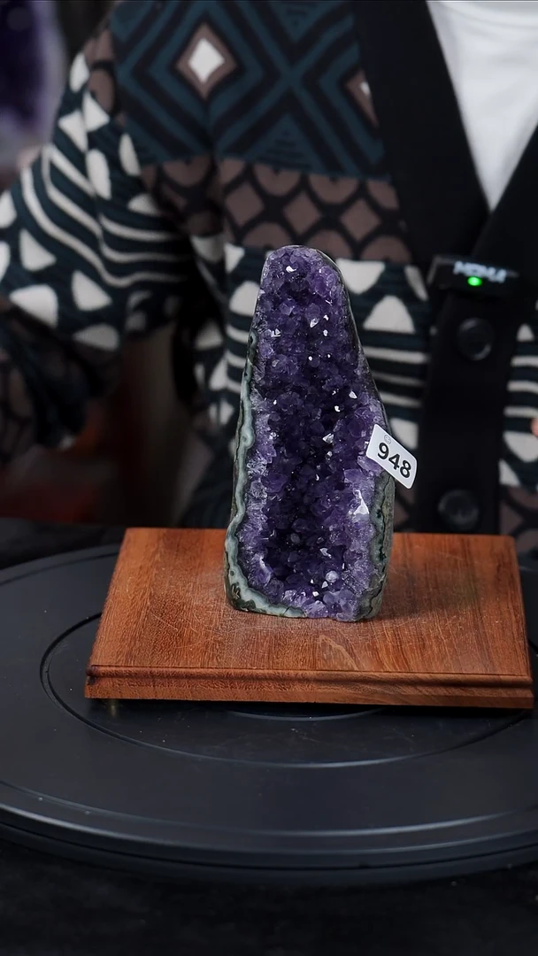 【闪购商品】紫晶大型摆件（非配饰）未镶嵌水晶