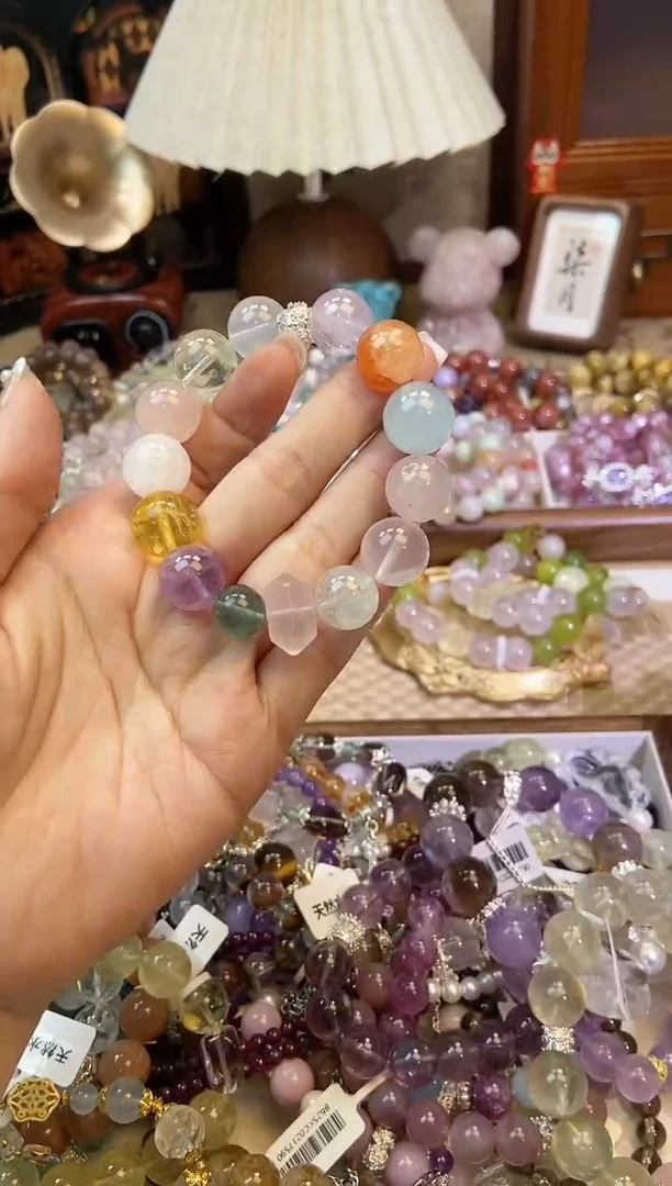 【闪购商品】水晶手链未镶嵌6063手串