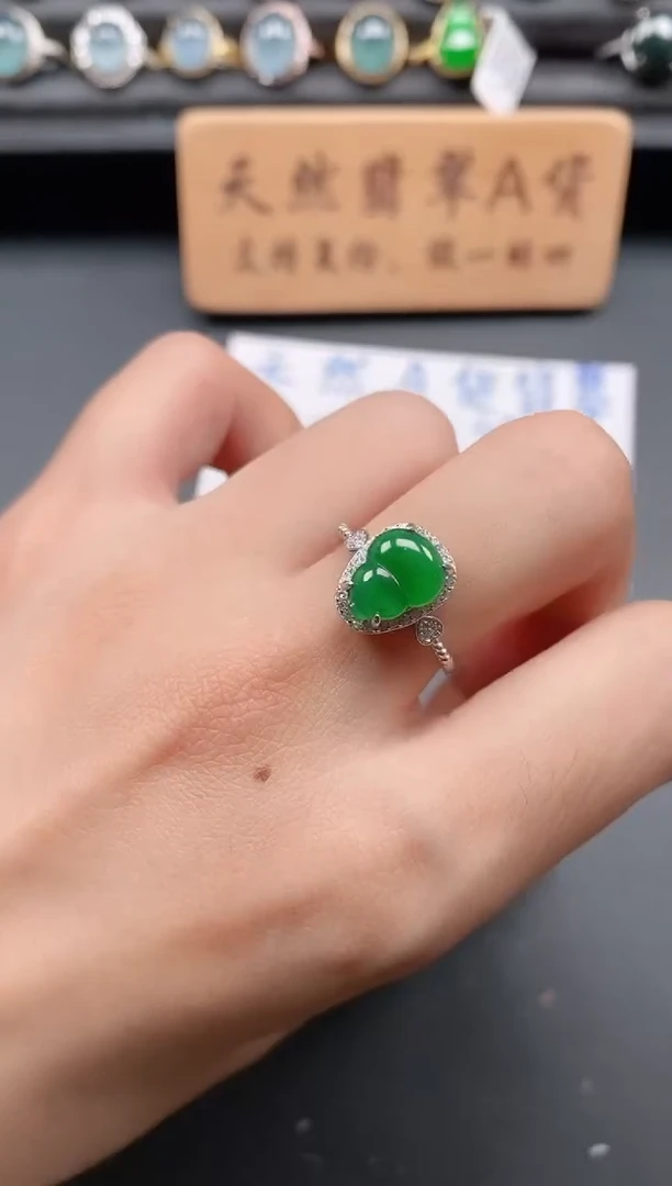 银S925镶嵌戒指翡翠111