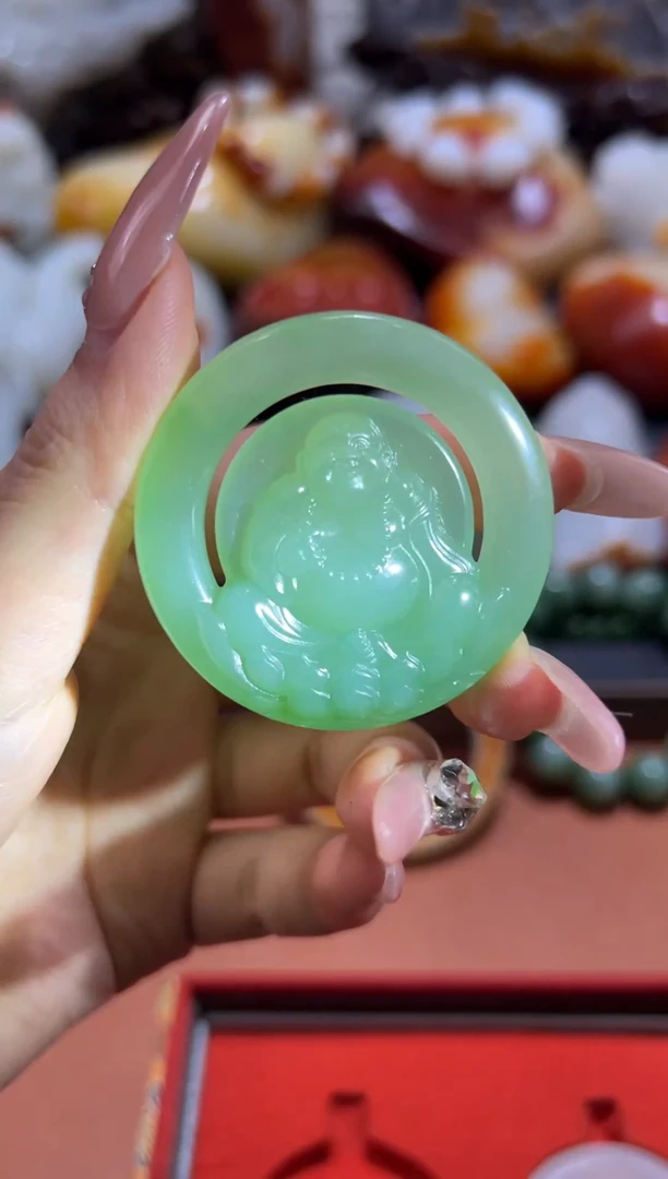 未镶嵌和田玉把件繁*和田玉