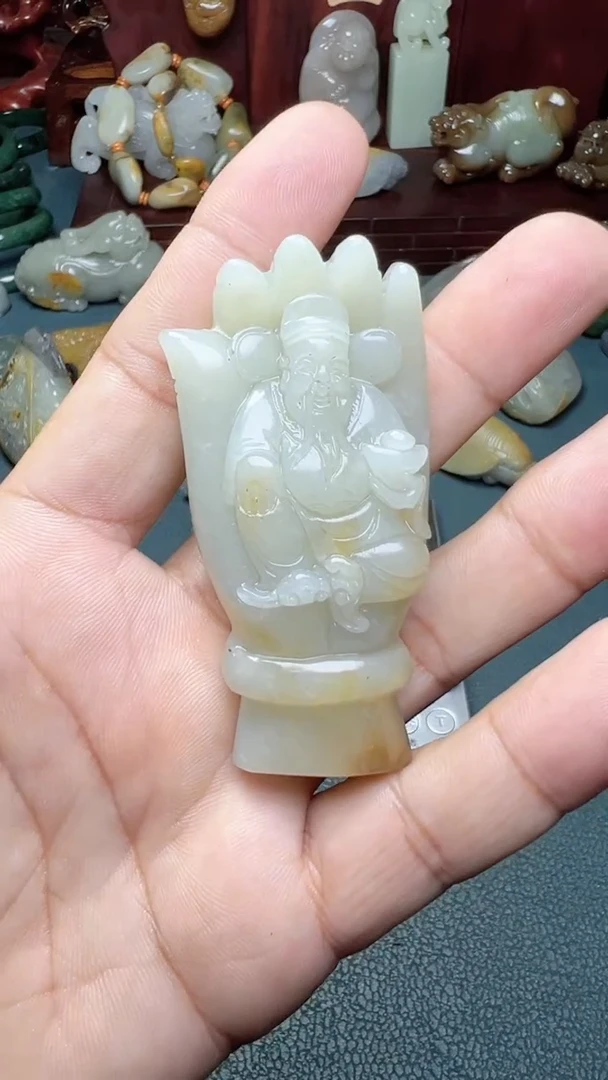 未镶嵌和田玉把件-