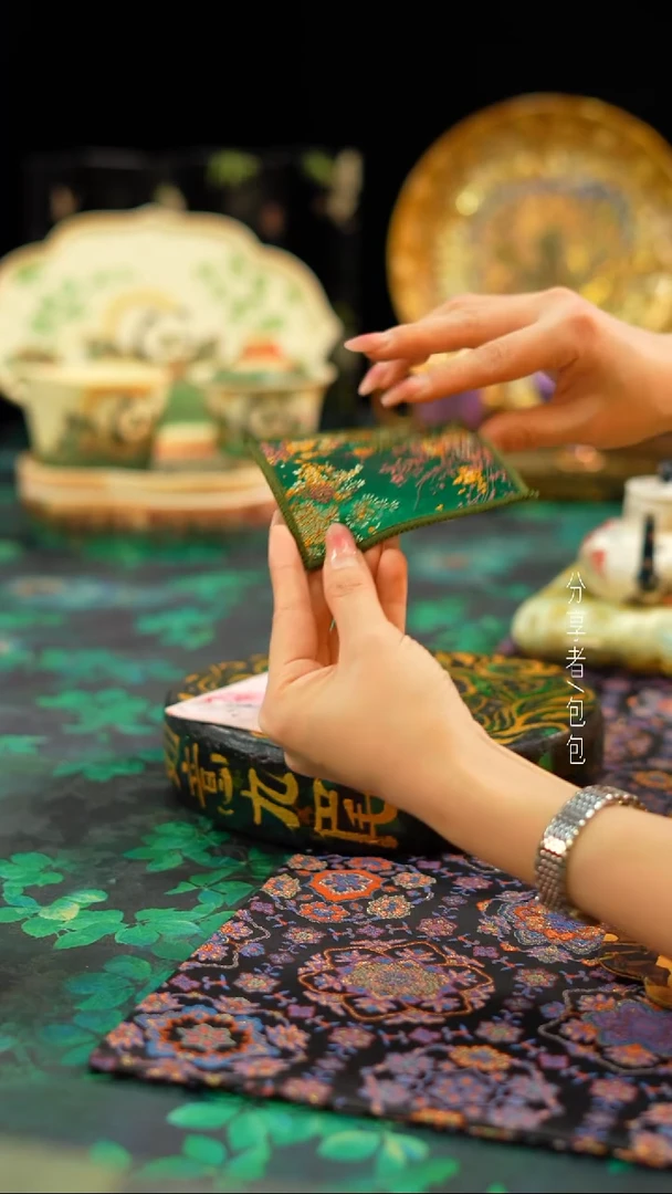 【闪购商品】绿色杯垫·········