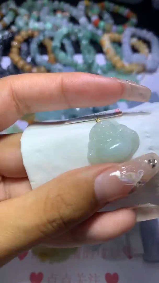 【闪购商品】翡翠挂件未镶嵌CXX000658