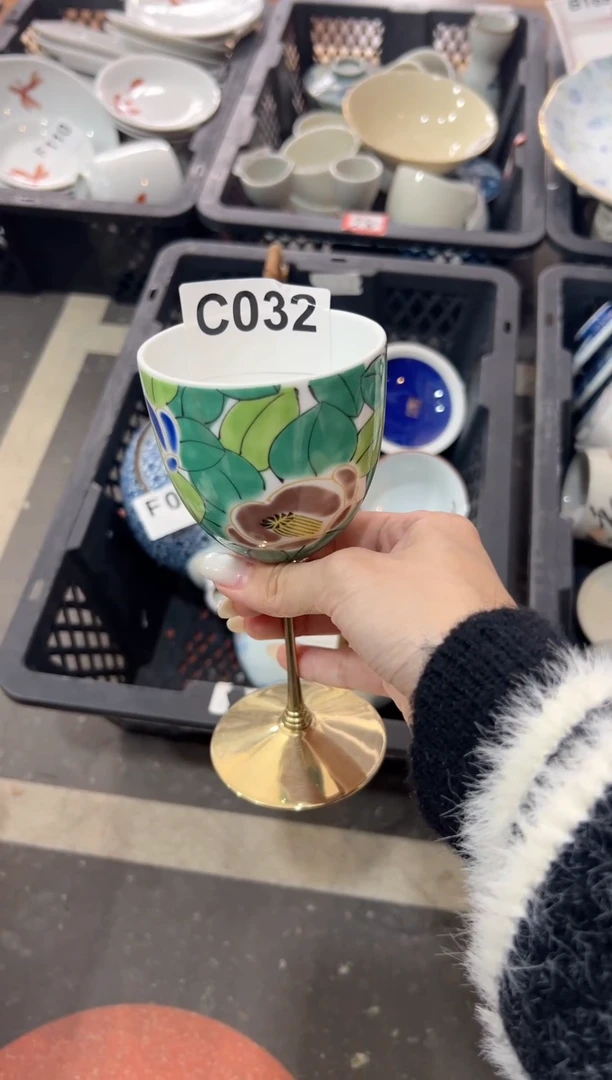 摆件心****姐中古默认微瑕，新号开播，全场20包邮C032