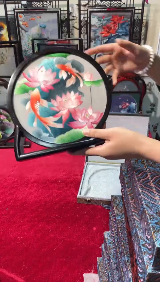 织绣精品刺绣苏绣摆台