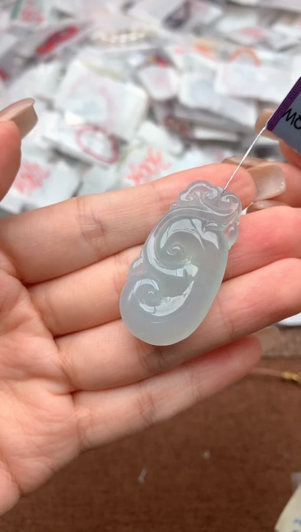 未镶嵌挂件翡翠一