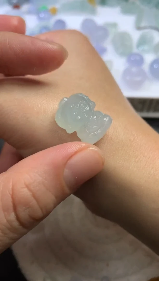 未镶嵌定制翡翠毛货
