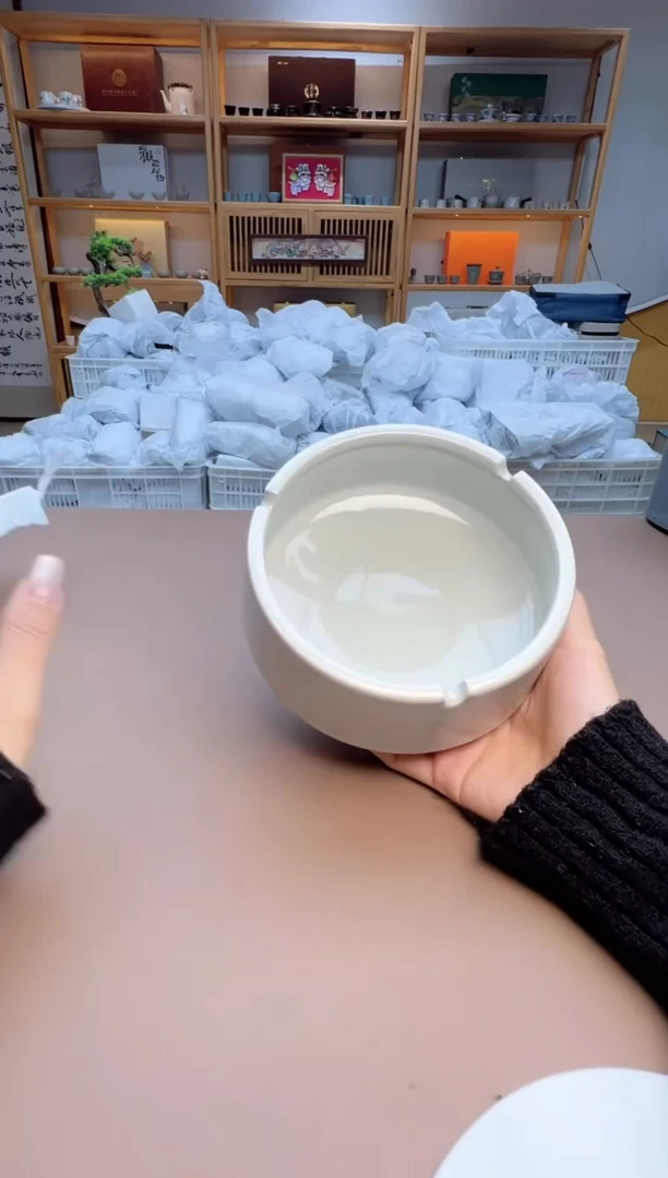【闪购商品】摆件瓷制品S1111111111111