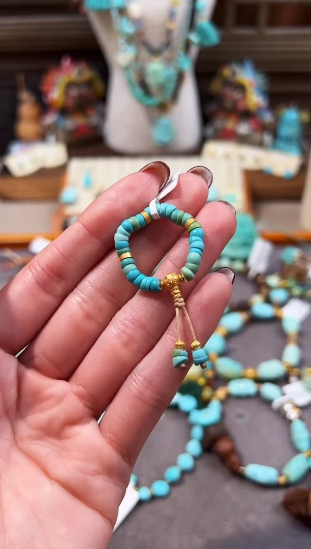 18K金镶嵌绿松石戒指想**瓜绿松石戒指