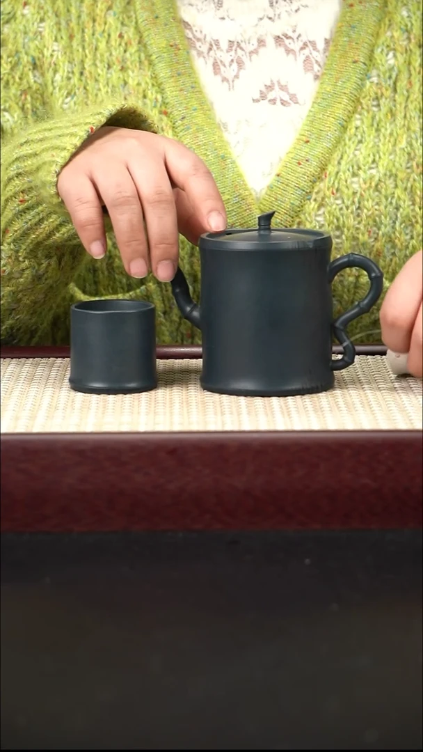 茶壶紫砂墨绿泥 秀竹套组