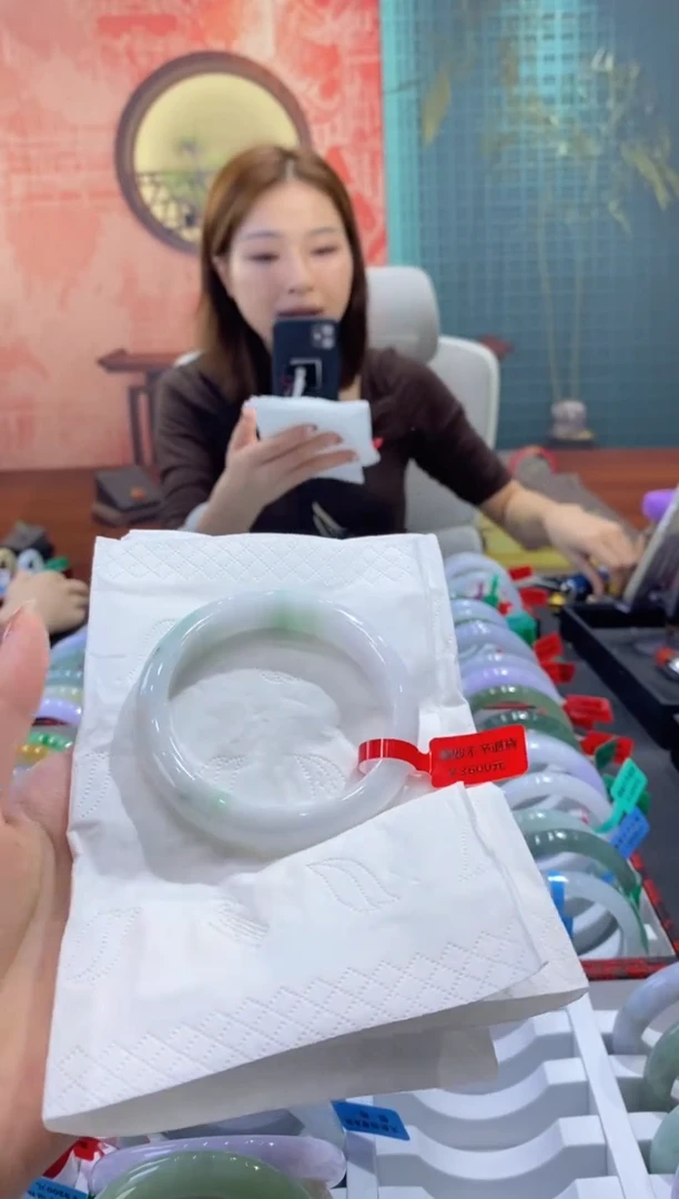 未镶嵌手镯翡翠0044276