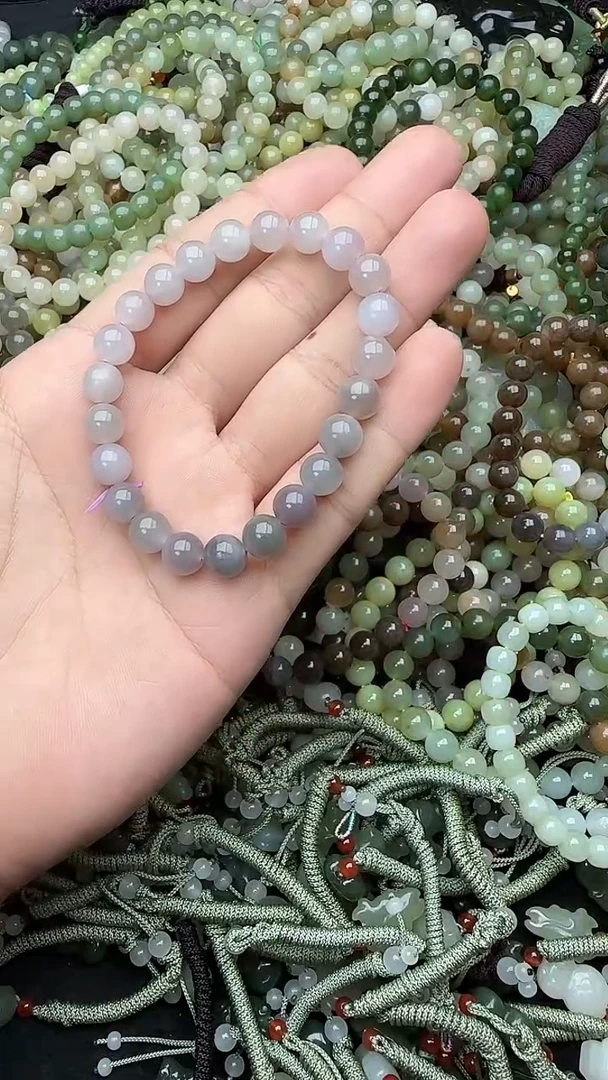 颈饰未镶嵌和田玉拍一发一