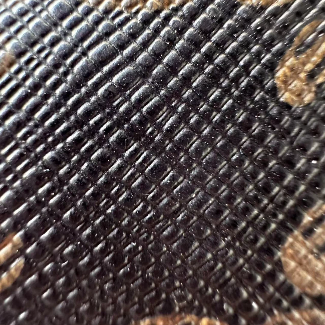 （全新未使用）黑色皮皮化妆包！S！蓝盒！带礼盒！化妆包！