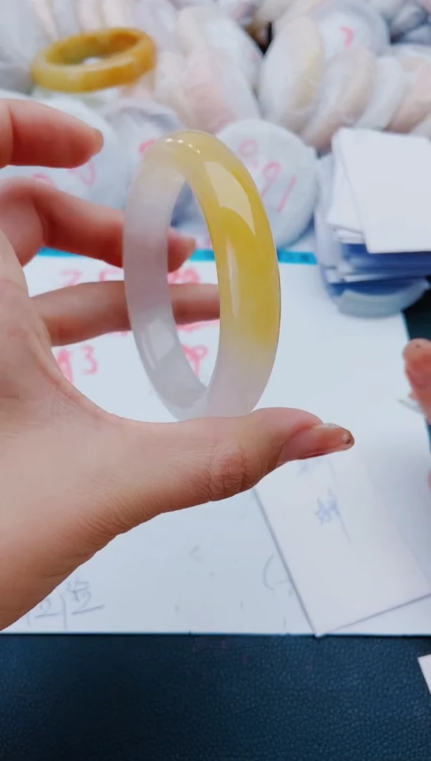 未镶嵌手镯石英质玉H107-58-59