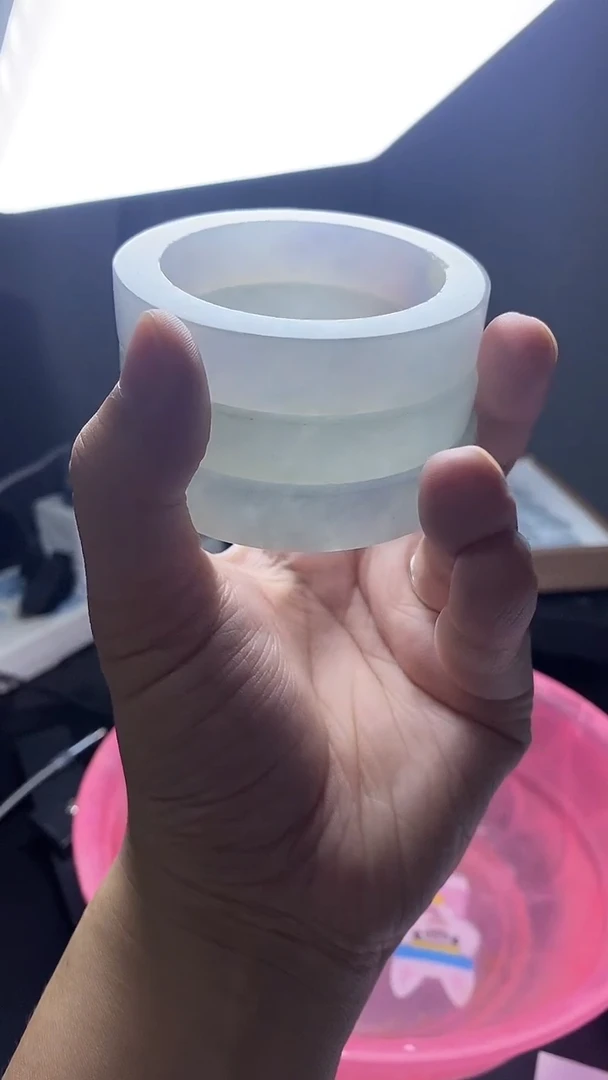 定制翡翠毛胚定制手镯未镶嵌毛胚定制手镯