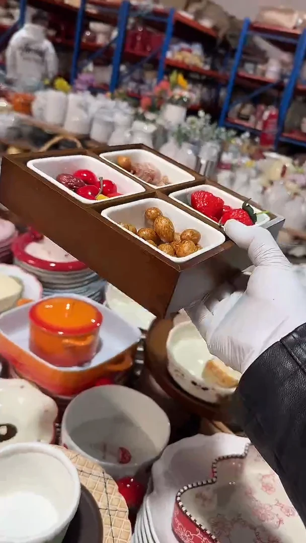 陶瓷四宫格和味碟 微瑕凑满20元包邮