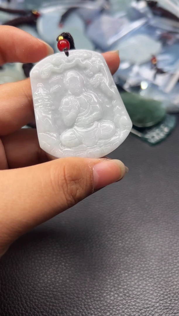 【闪购商品】翡翠颈饰未镶嵌吊坠