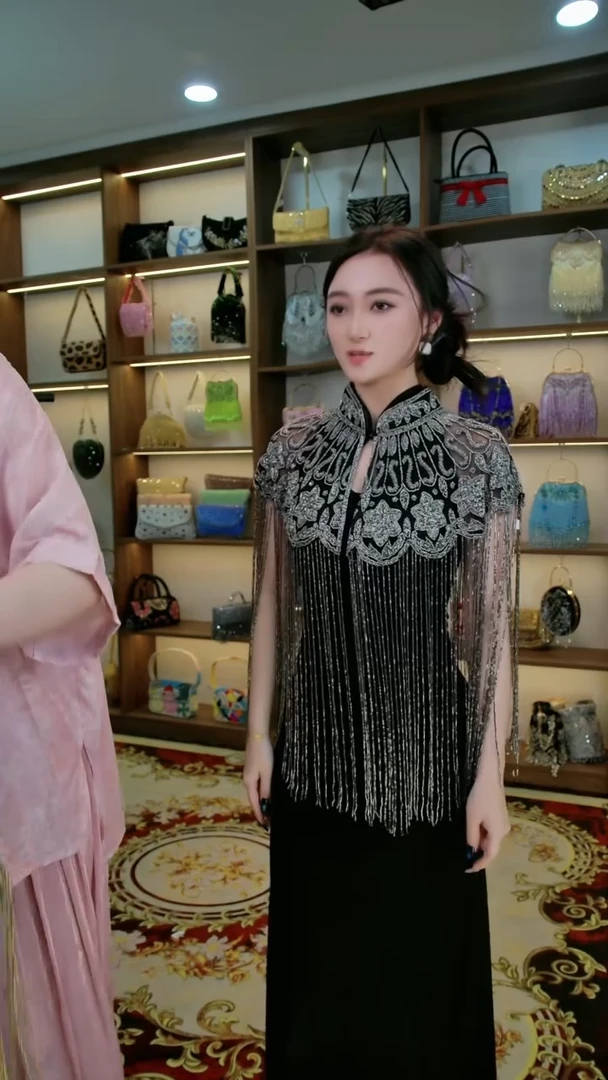 刺绣手工串珠包时尚百搭手提包