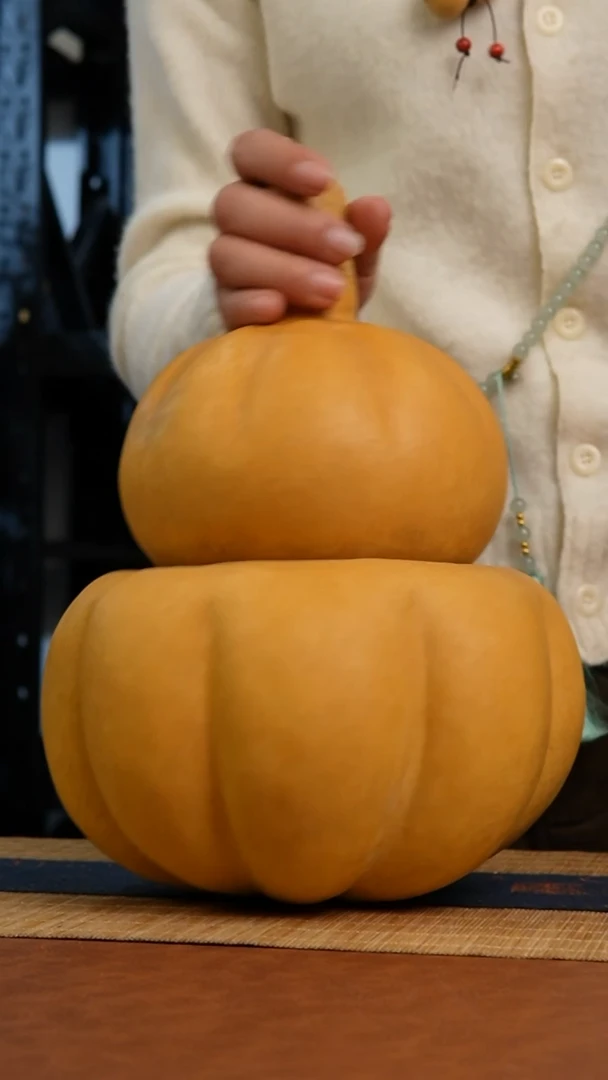 234号 天然热水酒葫芦 一物一拍（有瑕介意勿拍）