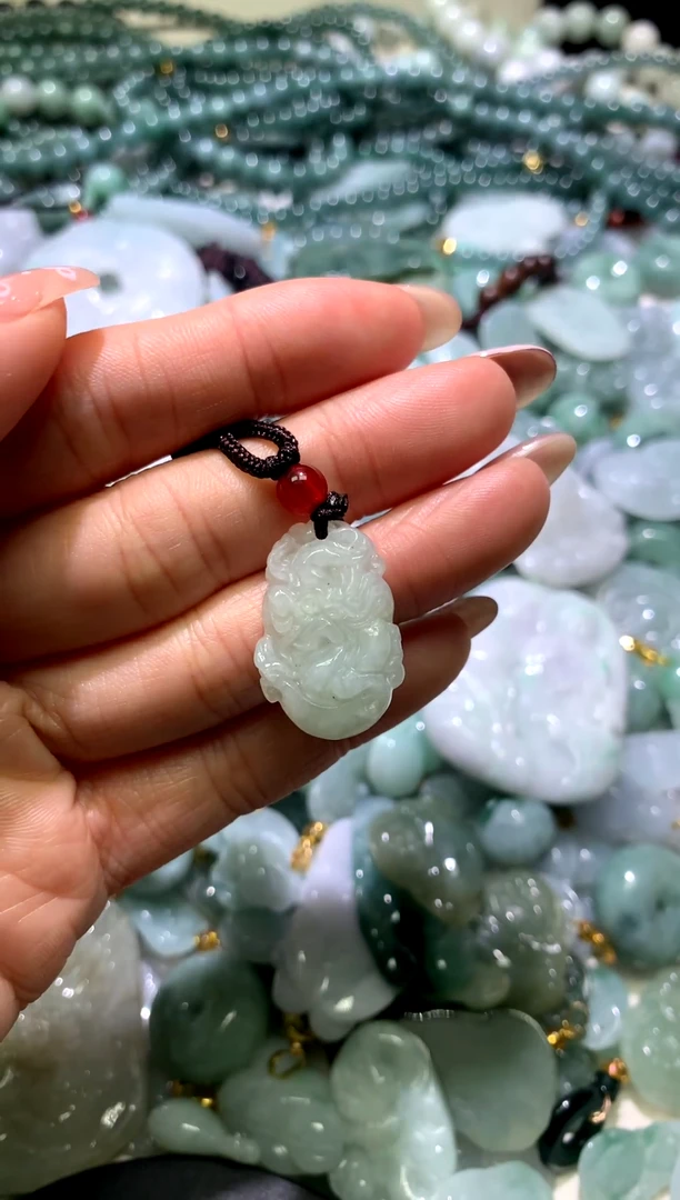吊坠(不含链)未镶嵌翡翠1